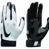 Brand new 🌟 Nike Torque 2.0 Youth Football Gloves White/Black 😀